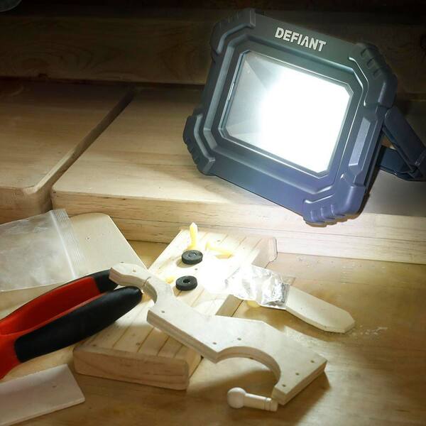 Defiant 2pk 3500 Lumen Rechargeable Utility Light with Power Bank