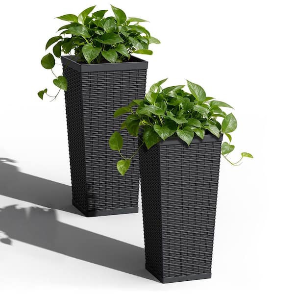 Tozey 24 in. Black Plastic Tall Square Planter (Set of 2) T-PLT24