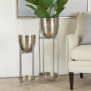 32 in., and 24 in. Extra Large Silver Metal Planter with Removable Stand (2- Pack)