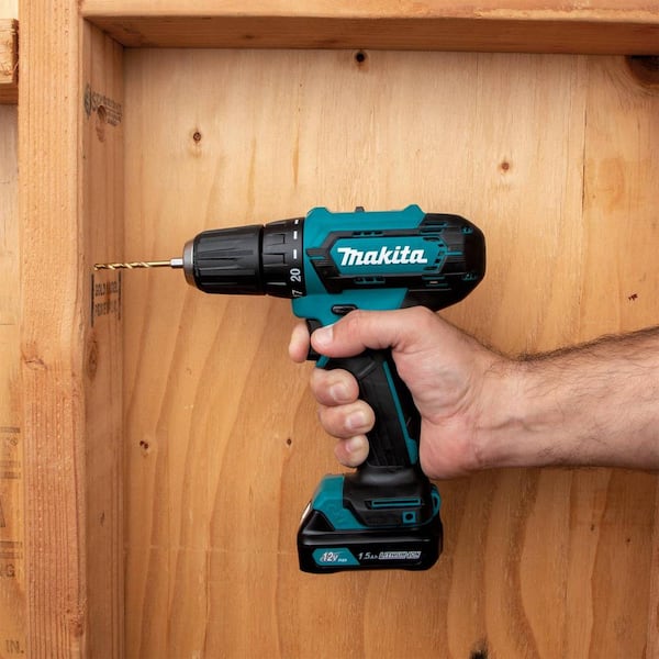 Makita 1 5 Ah 12 Volt Max Cxt Lithium Ion Cordless Drill Driver And Impact Driver Combo Kit 2 Piece Ct232 The Home Depot