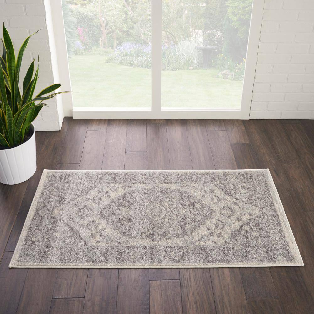 Ivory-Grey Tranquil Medallion 2'x4' Synthetic Area Rug