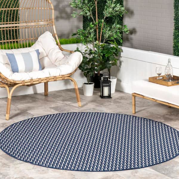 Camryn Herringbone Navy 8 ft. Outdoor Round Rug