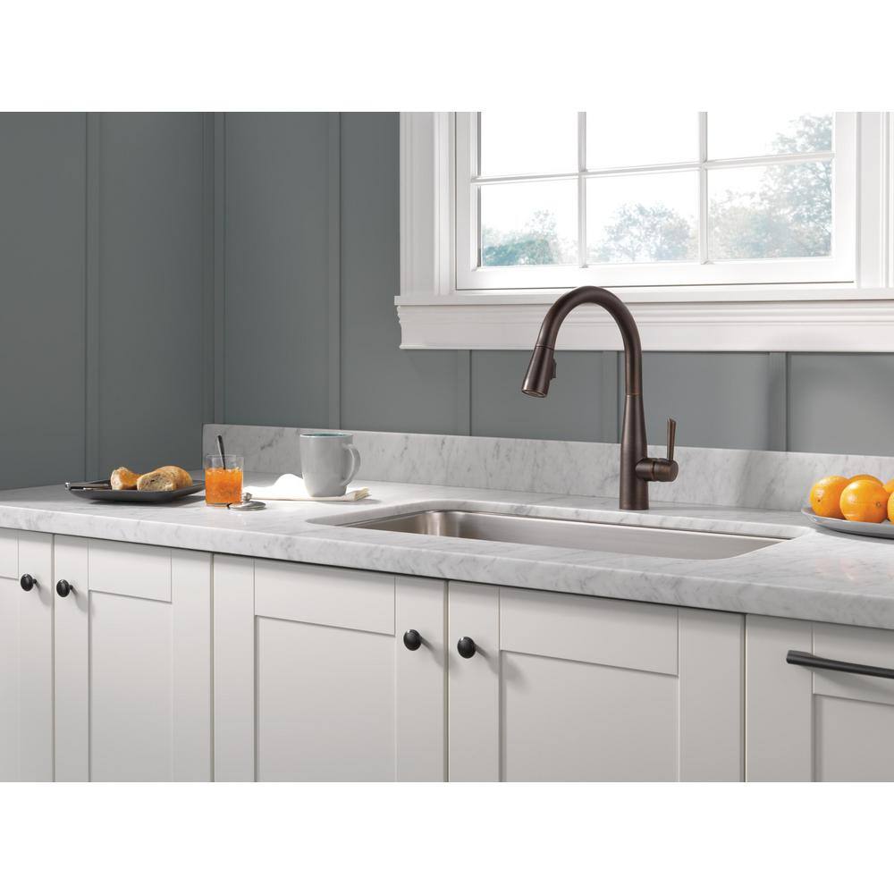 Venetian Bronze Pull-Down Single Handle Kitchen Faucet