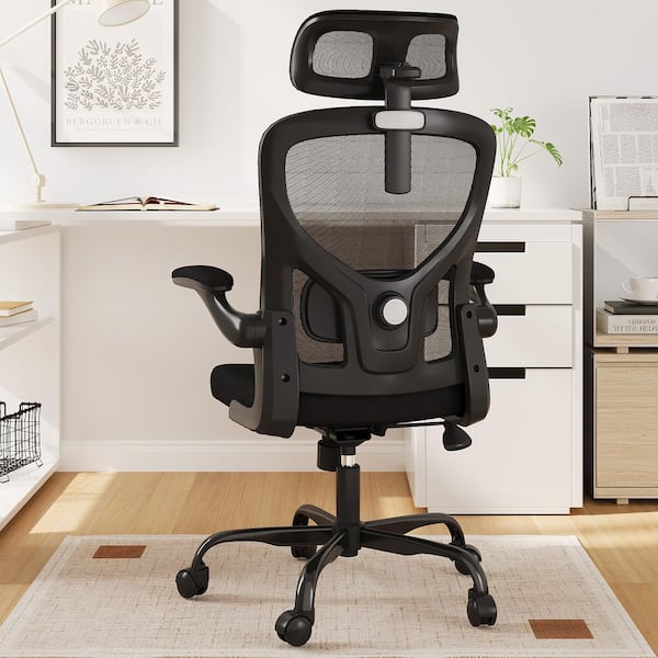 Polyurethane Adjustable Height Office Tesk Chair in Black with Adjustable Lumbar Support and Flip-up Armrests