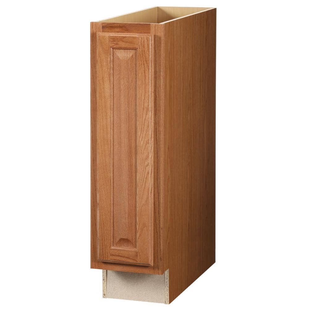 https://images.thdstatic.com/productImages/33b7daac-f47a-45b7-989a-cfab9acb1e98/svn/medium-oak-hampton-bay-assembled-kitchen-cabinets-kbf09-mo-64_1000.jpg