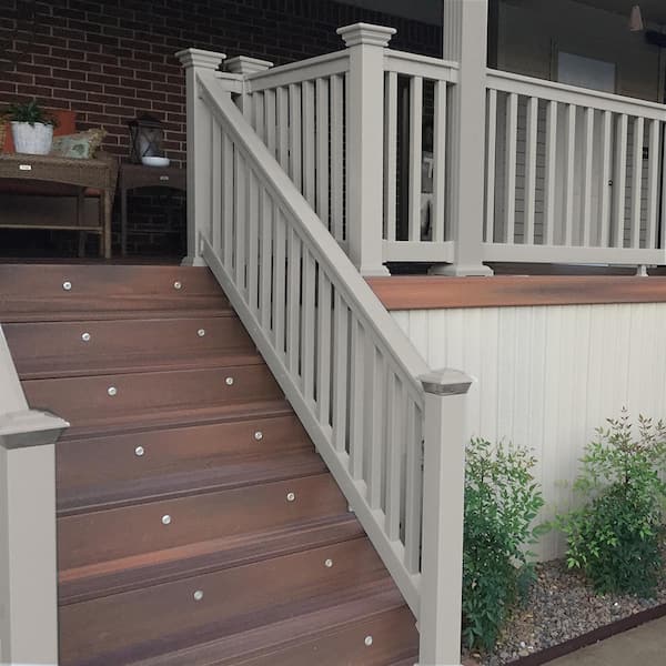 Choosing the Best Deck Railing Material - Holly Springs Builders