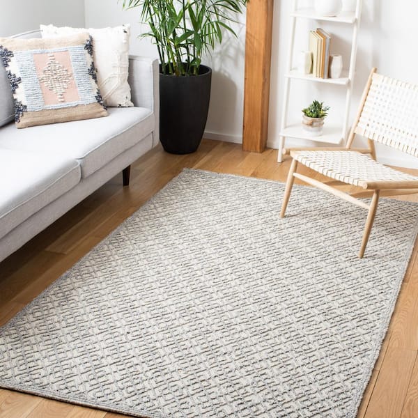 Martha Stewart Gray/Beige 9 ft. x 12 ft. Ornate Trellis Area Rug