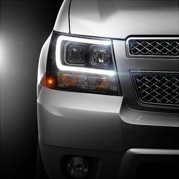 Chevy Suburban 1500/2500 07-14 / Chevy Tahoe 07-14 / Avalanche 07-14  Version 2 Projector Headlight- Light Bar DRL - Blk