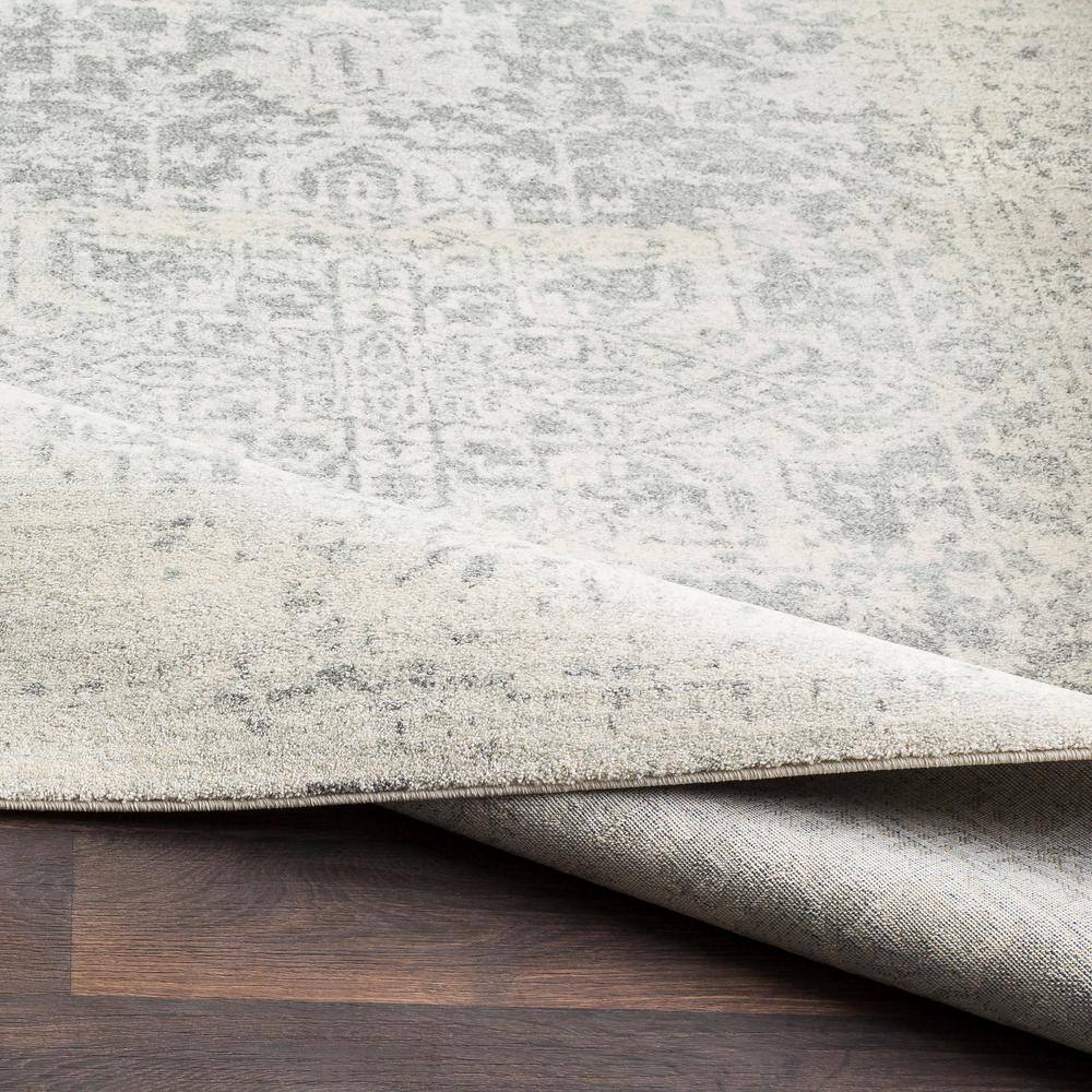 Grayson Elegance Gray Synthetic 5'3" x 7'3" Stain-Resistant Rug