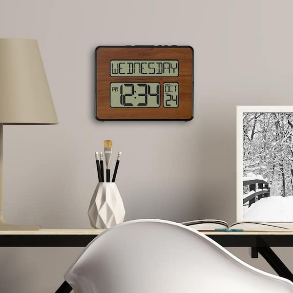 La Crosse Technology 513-1419-Wa-Int Atomic Large Full Digital Calendar Clock 