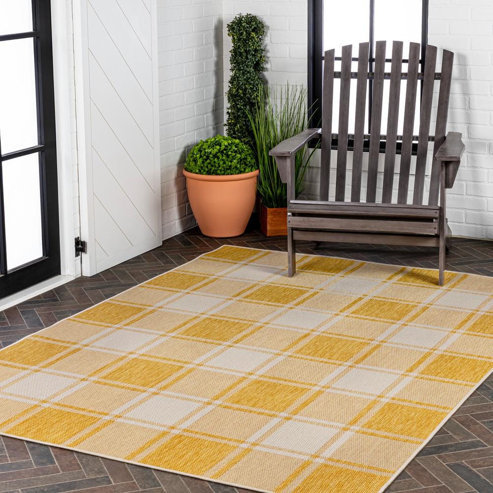 Sabine Bold Gingham Yellow and Cream 3 x 5 Synthetic Indoor/Outdoor Rug