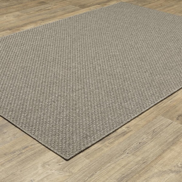 Cliffs Gray 7 ft. x 9 ft. Solid Polypropylene Indoor/Outdoor Area Rug