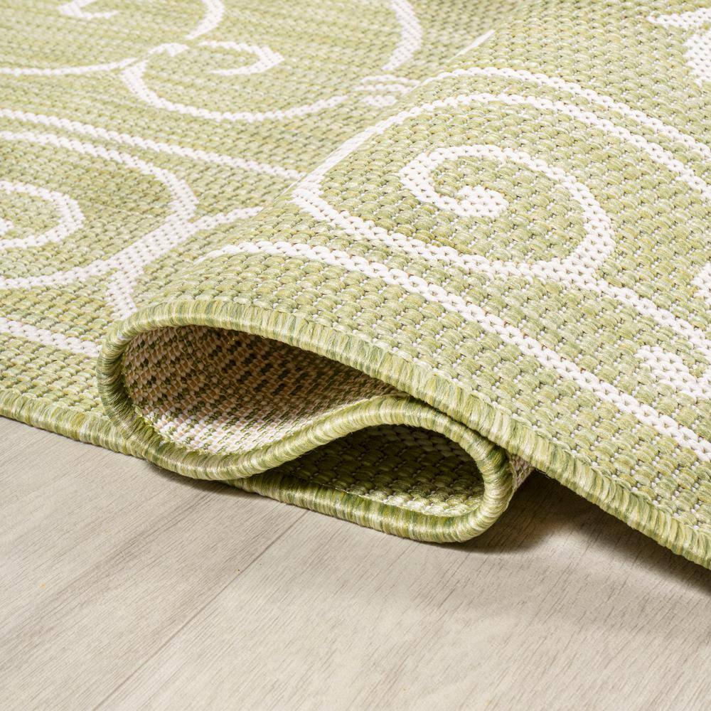 Charleston Green and Cream Filigree Indoor/Outdoor Runner Rug