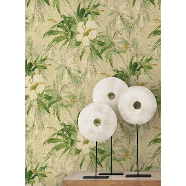 Coastal Garden Floral Jungle Vinyl Peel and Stick Wallpaper Roll (Covers 30.75 sq. ft. )