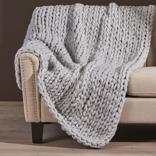Unbranded Light Gray Polyester Fabric Throw Blanket for Living Room or Bedroom or Couch, Bench or ArmchairDecorative Element