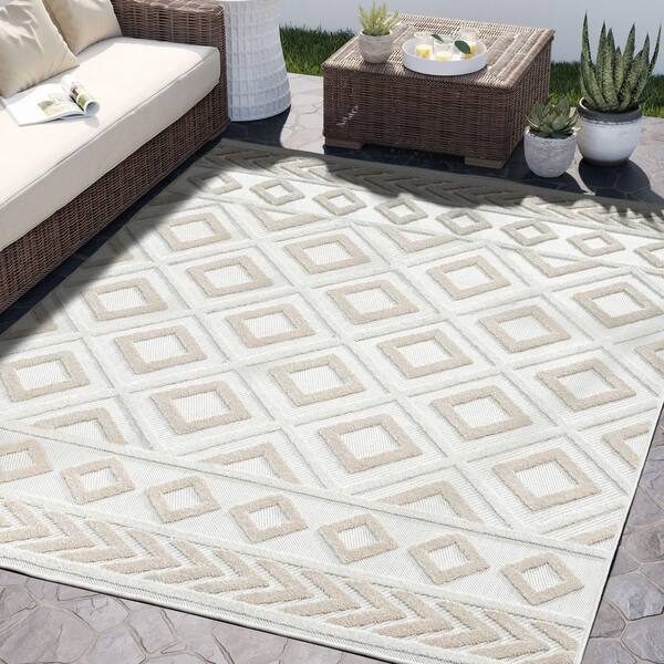 Abani Dusk Collection DUS100A Modern Diamonds Cream 7 ft. 9 in. x 10 ft. 2 in. Indoor/Outdoor Area Rug