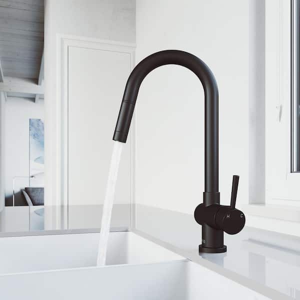 Gramercy Single-Handle Pull-Down Sprayer Kitchen Faucet in Matte Black