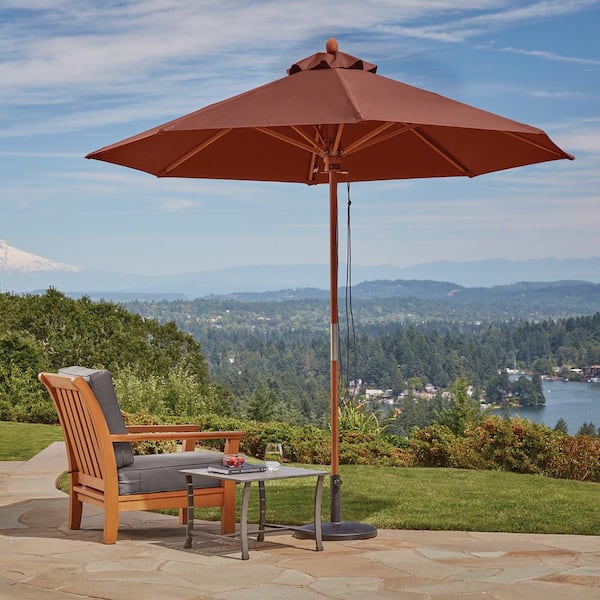 garden parasol and seat cushions