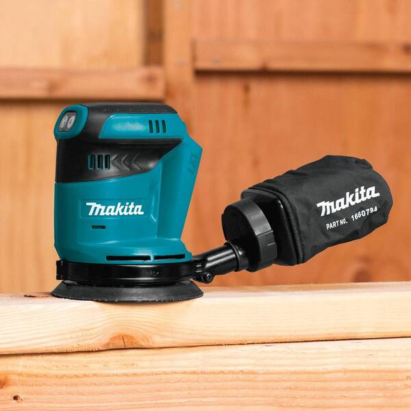 thumbnail image 2 of Makita 18V LXT Lithium-Ion Cordless 5 In. Random Orbit Sander  Tool Only Xob01z 2 of 12
