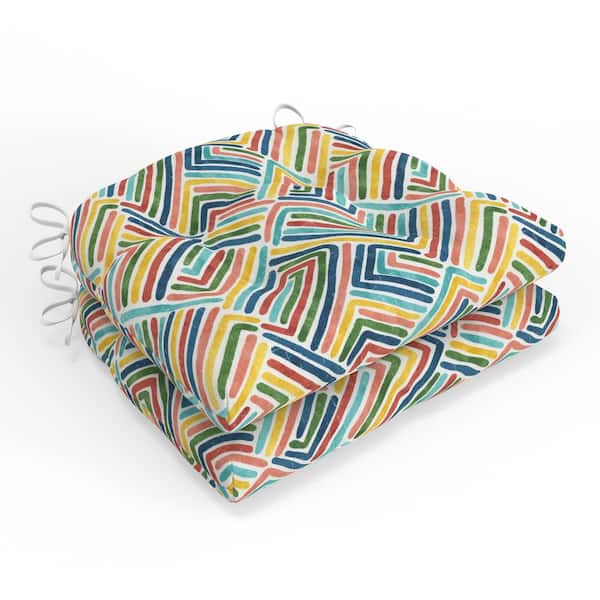 Pillow Perfect Geometric 17.5 in W x 4 in H Square Outdoor Tufted Wicker Seat Cushion with Ties 2-Count in Estie Multi