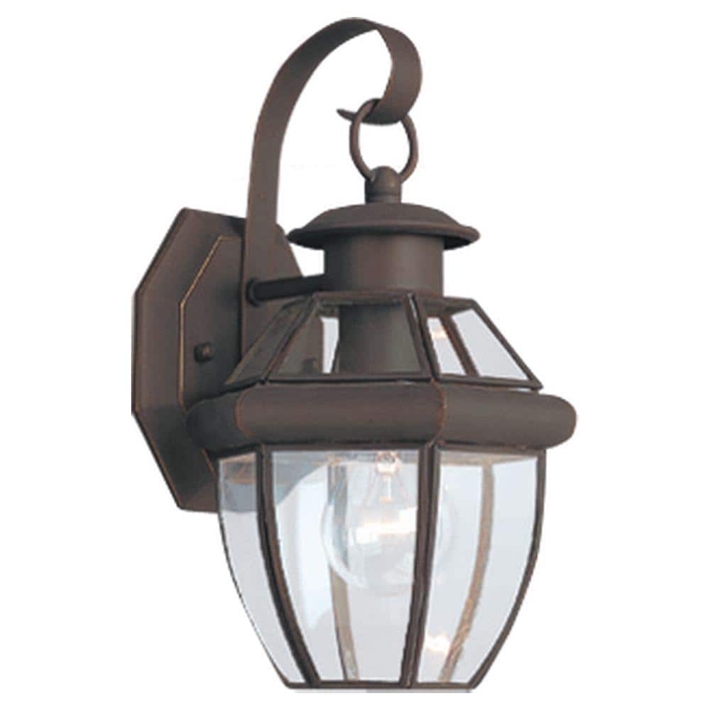 Elegant Antique Bronze Outdoor Wall Lantern with Beveled Glass