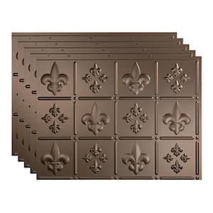 Fasade® Fleur-de-lis 18