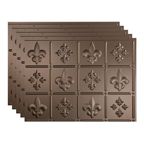 Fasade® Fleur-de-lis 18