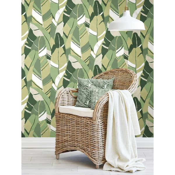 Green and Black Hearts of Palm Peel and Stick Wallpaper (Covers 28.29 sq. ft.)