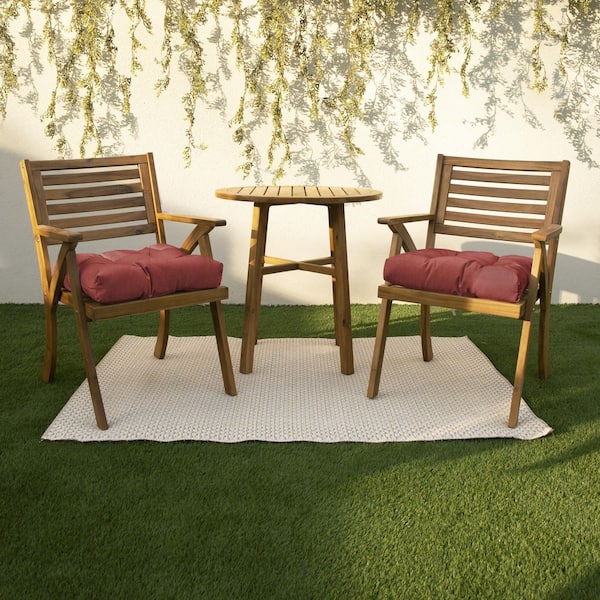 https://images.thdstatic.com/productImages/345fc090-206d-4da5-98bd-48e4a8ae12f5/svn/sorra-home-outdoor-dining-chair-cushions-hd039621sc-c3_600.jpg