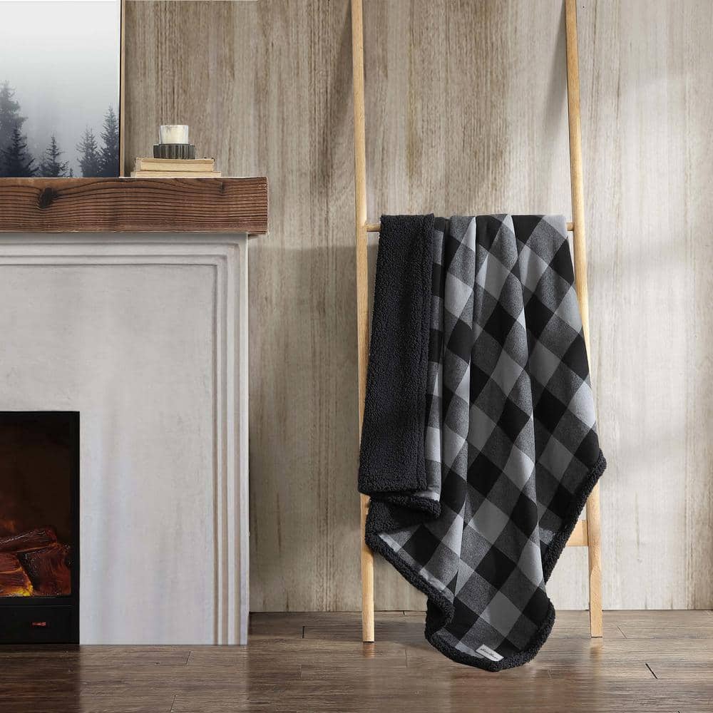50"x60" Reversible Cabin Plaid Sherpa Throw Blanket