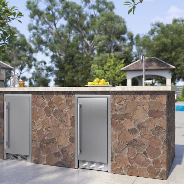 EdgeStar - 15 in. Wide 25 lbs. Built-In Outdoor Ice Maker in Stainless Steel