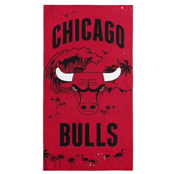 THE NORTHWEST GROUP NBA Bulls Tide Cotton/Polyester Blend Graphic Multicolor Printed Beach Towel