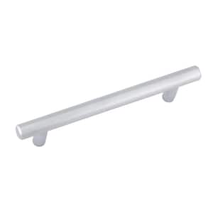 Roosevelt Collection 4 1/4 in. (108 mm) Matte Chrome Modern Cabinet Bar Pull