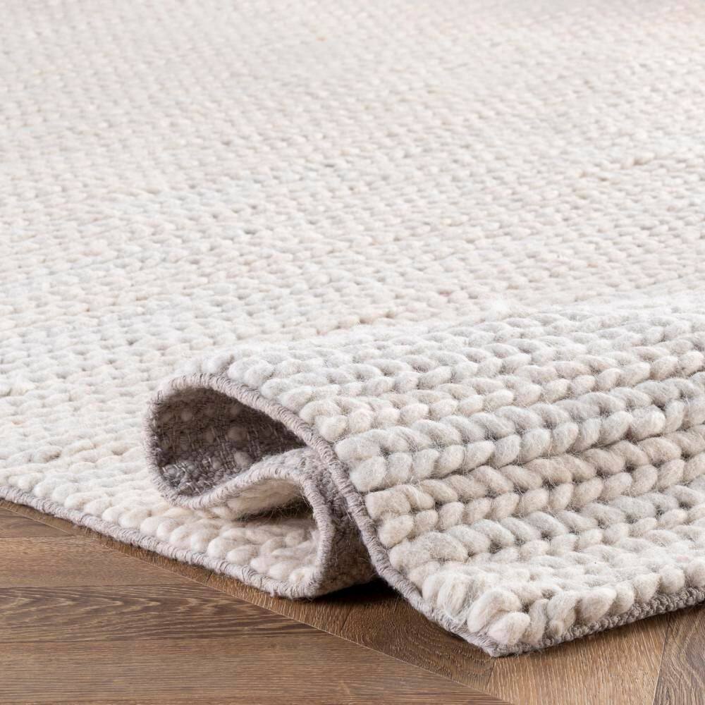 Handmade Off-White Braided Wool 4' x 6' Area Rug