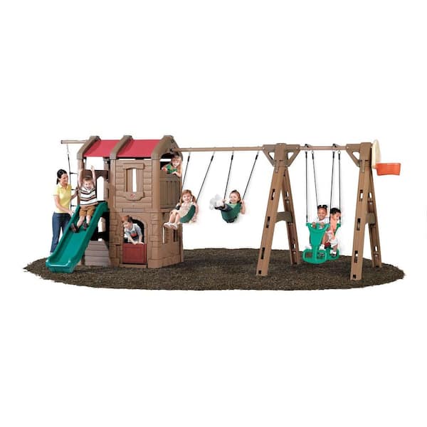 Step2 Naturally Playful Advent Lodge Play Center with Glider