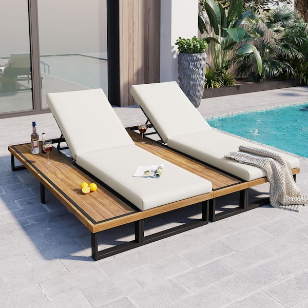 Sudzendf (Set of 2) Wood Outdoor Chaise Lounge Chair with Beige Cushions, 5-Position Adjustable Backrest and with Wood Side Table