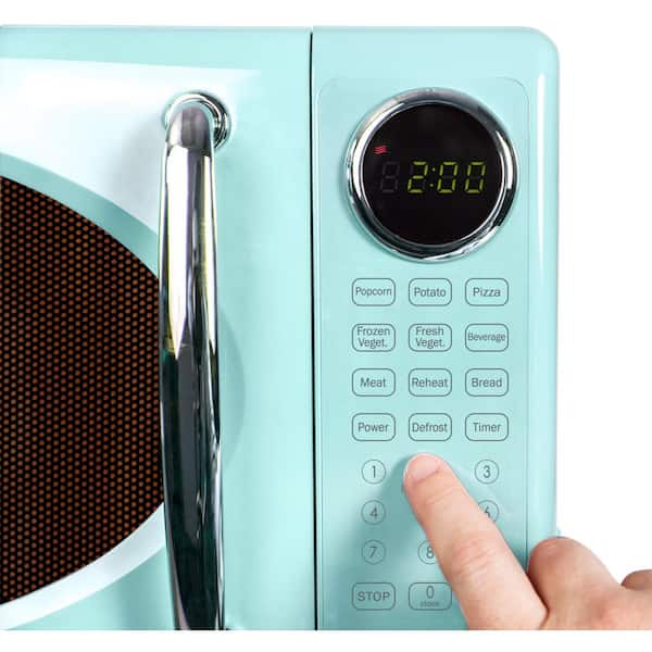 Retro Microwave-0.7 cu. ft. and 700-Watt Countertop Microwave-Aqua