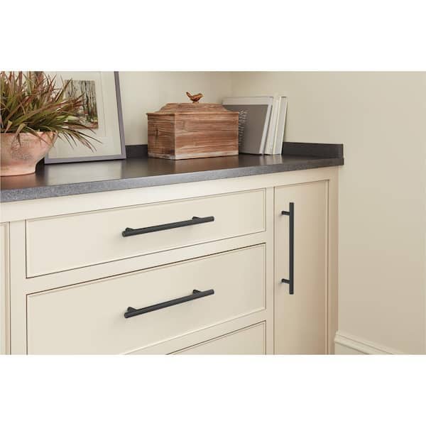 Bar Pulls 7 in. (178mm) Modern Black Bronze Bar Cabinet Pull