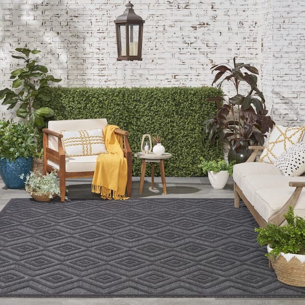 Versatile Charcoal/Black 9 ft. x 12 ft. Diamond Geometric Indoor Outdoor Area Rug
