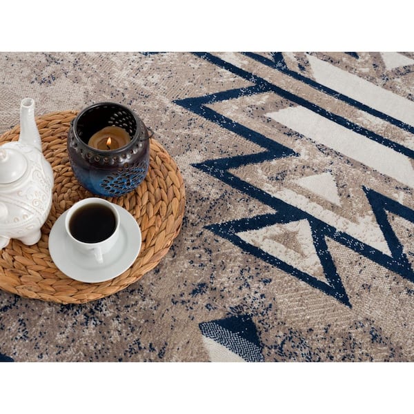 Havana Beige 2 ft. 3 in. x 6 ft. Traditional Distressed Door Mat and Entrance Floor Mat Area Rug