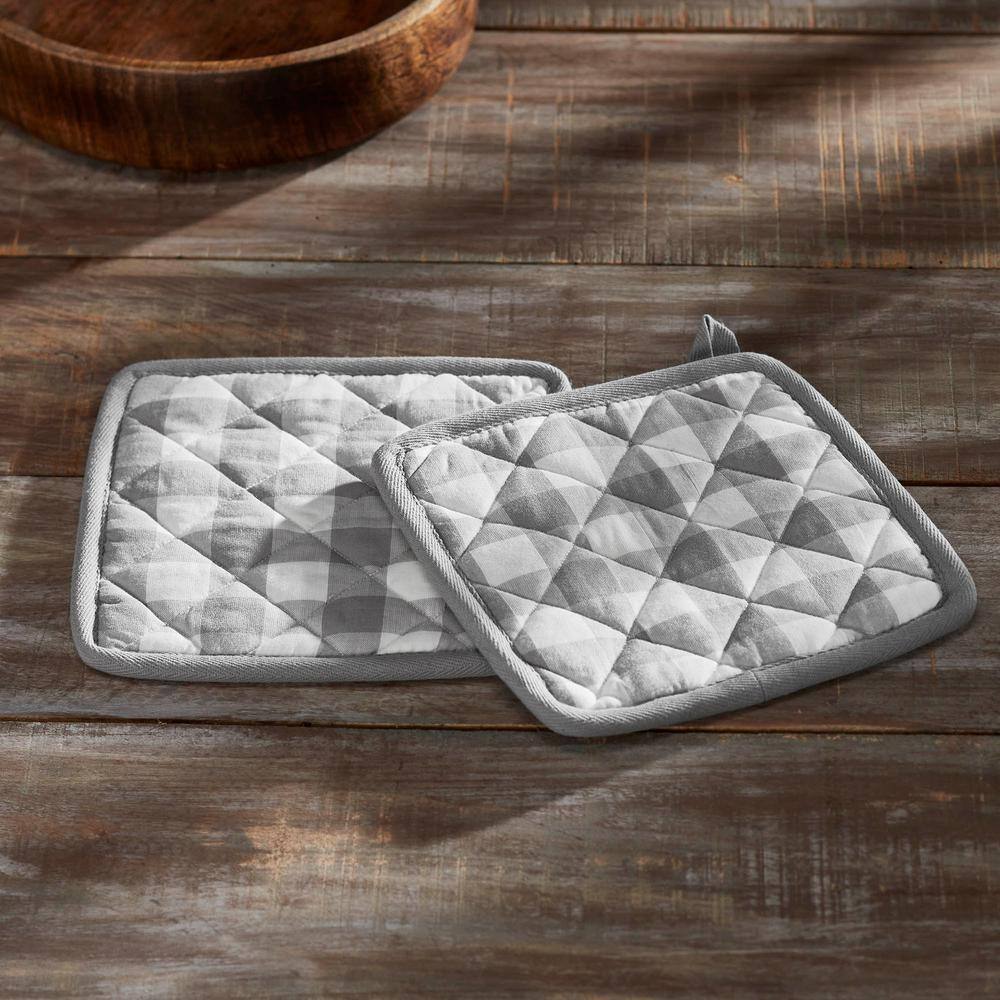 Annie Gray and White Cotton Buffalo Check Pot Holder Set