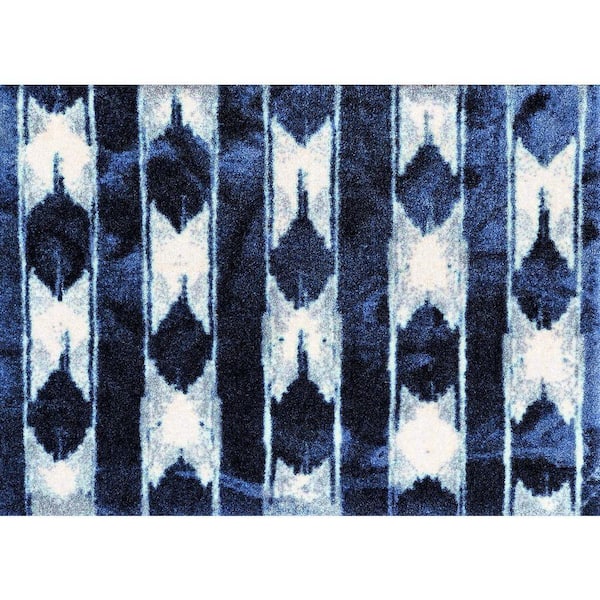 Indigo 1.67 ft x 2.29 ft Blue and White Ikat Area Rug