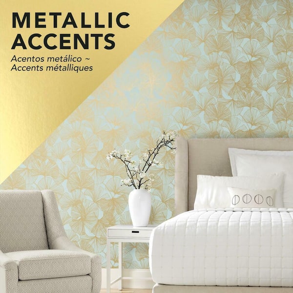 Gingko Leaves Peel and Stick Wallpaper (Covers 28.18 sq. ft.)