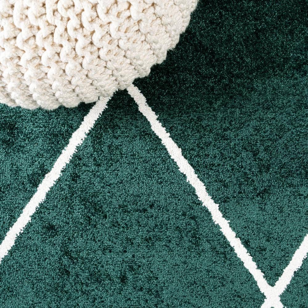 Cole Green and White Diamond Trellis Round Area Rug