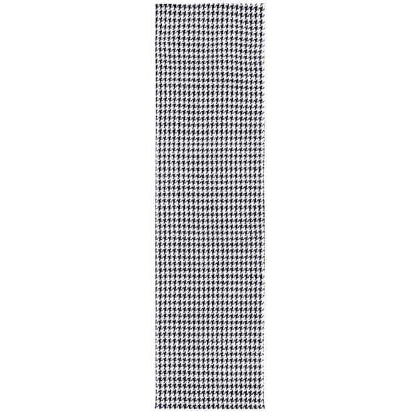 SAFAVIEH Marbella Black/Ivory 2 ft. x 9 ft. Houndstooth Runner Rug