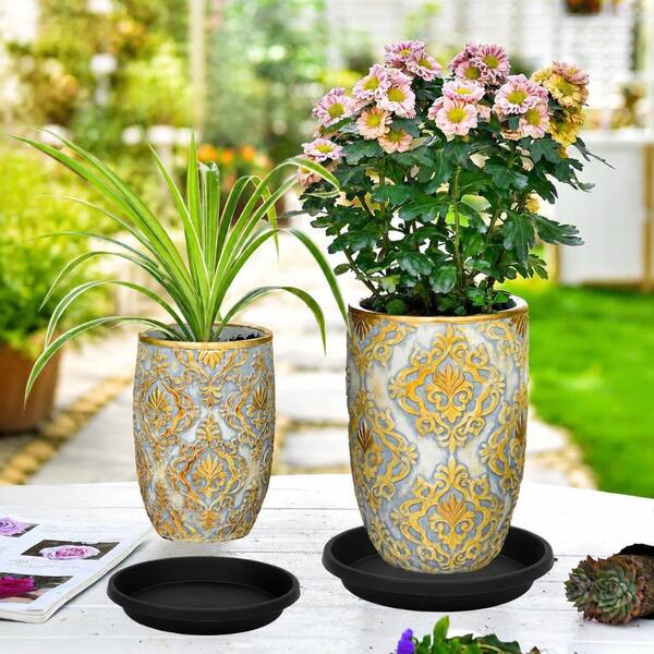13.5 in. W x 1.96 in. H Clear Plastic Indoor Outdoor Plant Saucer