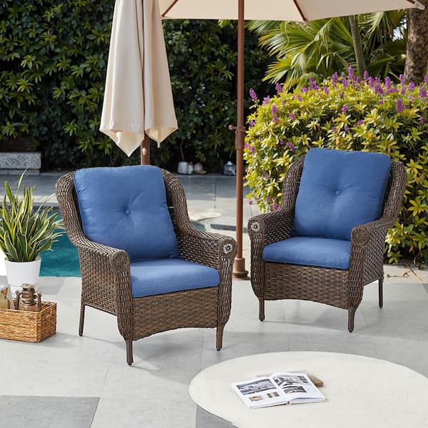 Chrysanthemum Armrest Series 2-Pack Outdoor Brown Wicker Outdoor Lounge Chair with CushionGuard Blue Cushions