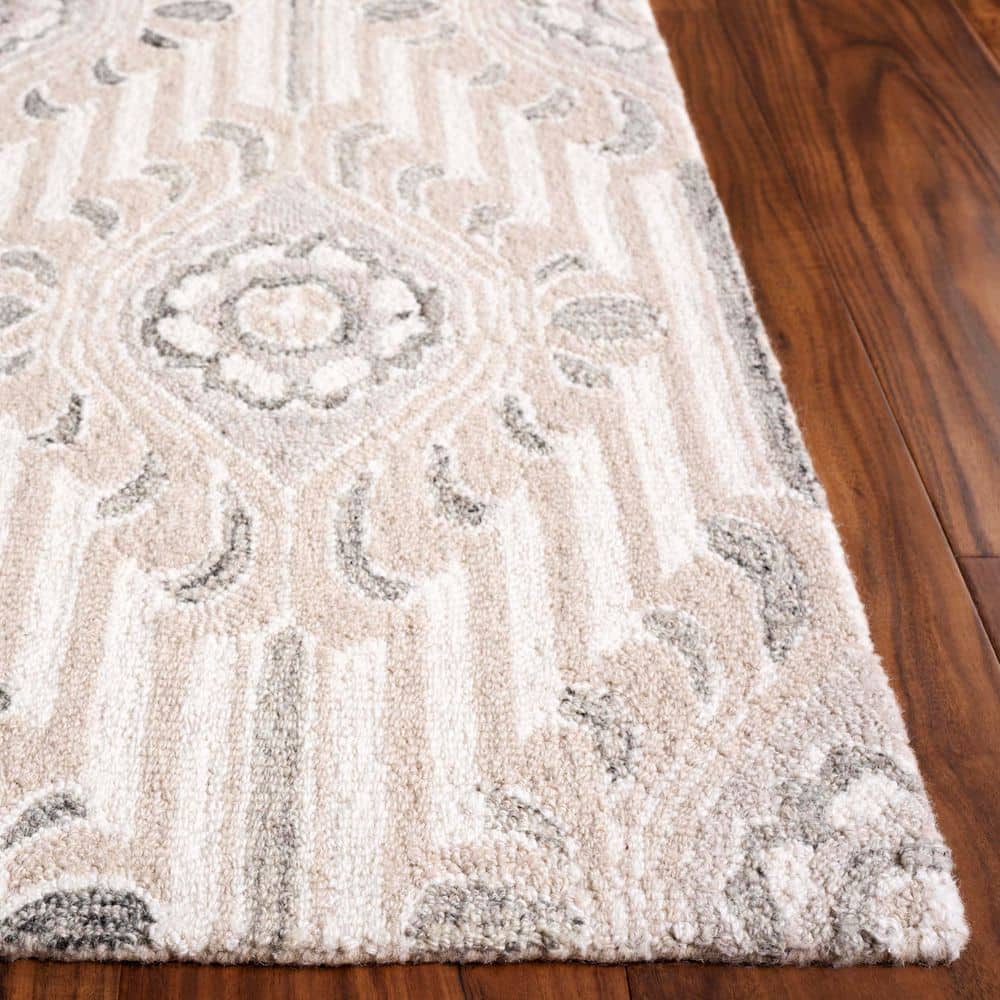 Beige and Ivory Floral Handmade Wool Cotton 8' x 10' Rug