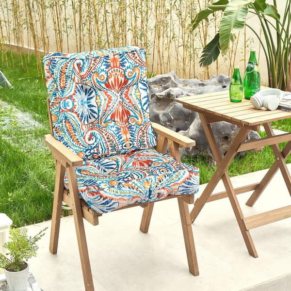 https://images.thdstatic.com/productImages/34d50883-44be-4149-8d1c-687bcb0e6267/svn/outdoor-dining-chair-cushions-hs211-44_600.jpg