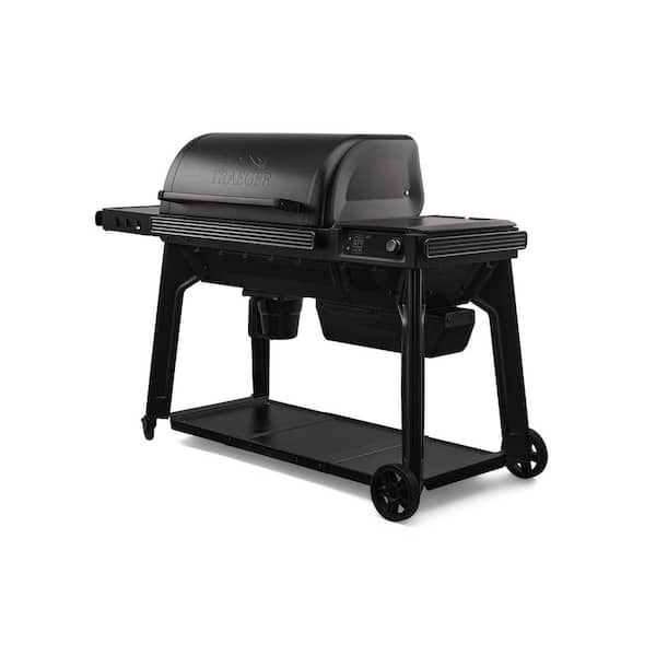 Woodridge Pro Wifi Pellet Grill and Smoker in Black